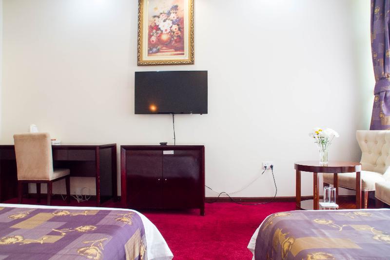 Lake View Resort Hotel Mbarara Bagian luar foto
