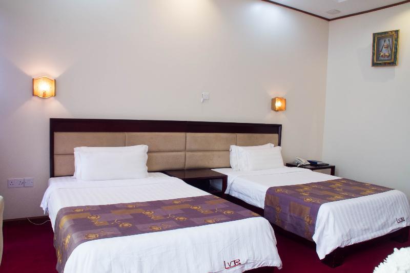 Lake View Resort Hotel Mbarara Bagian luar foto